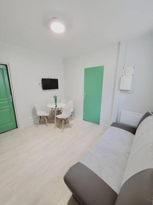 Appartement Proche St Denis "Appart 3" Pierrefitte-sur-Seine Extérieur photo